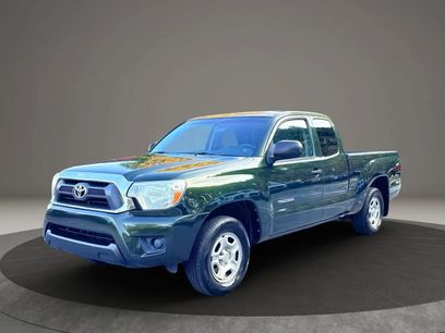 Used 2014 Toyota Tacoma 2WD Access Cab w/ SR5 Package