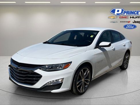 Used 2024 Chevrolet Malibu LT FWD image 3