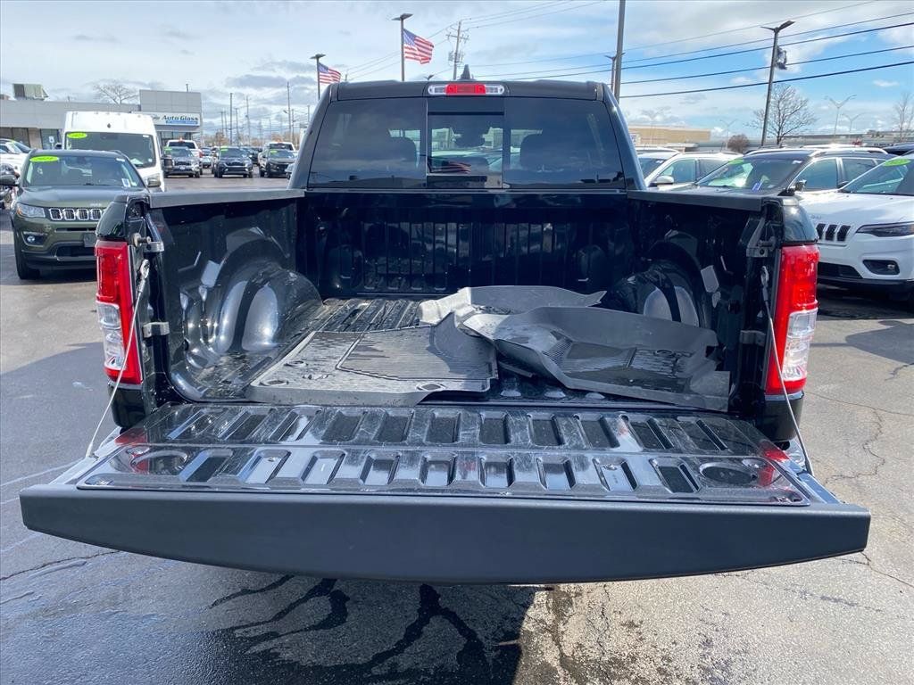 Used 2022 RAM 1500 Big Horn AWD/4WD image 25