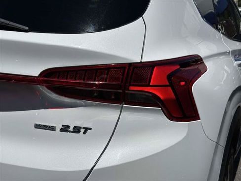 Used 2023 Hyundai Santa Fe Limited AWD/4WD image 9