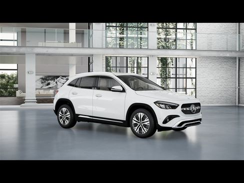Certified 2026 Mercedes-Benz GLA 250 4MATIC image 7