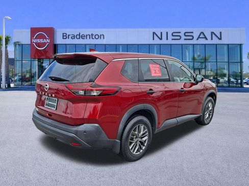 Used 2021 Nissan Rogue S image 5