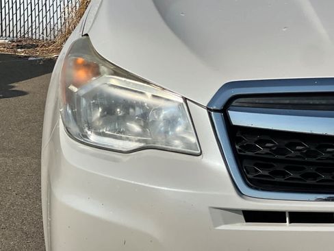 Used 2015 Subaru Forester 2.5i Premium AWD/4WD image 17