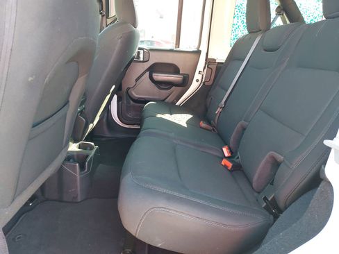 Used 2022 Jeep Wrangler Sport S w/ Sun And Sound Package image 15