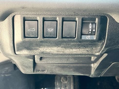 Used 2024 Subaru Ascent Touring AWD/4WD image 10