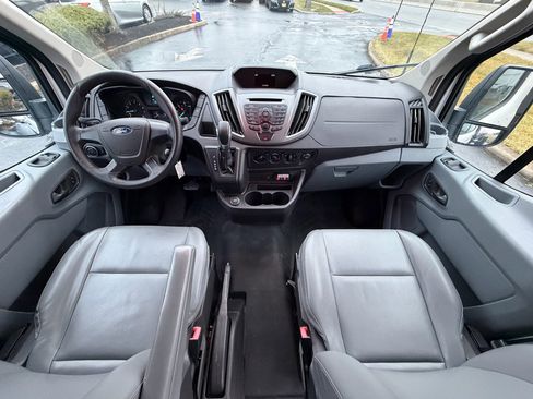Used 2017 Ford Transit 350 XL image 26