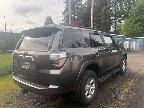 Used 2021 Toyota 4Runner SR5 Premium w/ Moonroof Package AWD/4WD image 2