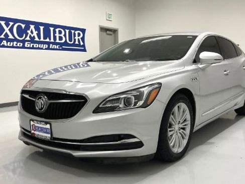 Used 2018 Buick LaCrosse Premium image 18