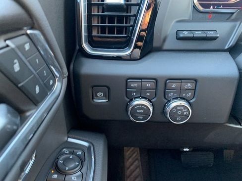 New 2024 GMC Sierra 1500 Denali w/ Denali Reserve Package image 17