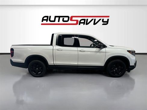 Used 2023 Honda Ridgeline Black Edition image 8