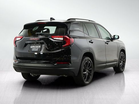 Used 2023 GMC Terrain SLT w/ Infotainment Package II AWD/4WD image 5