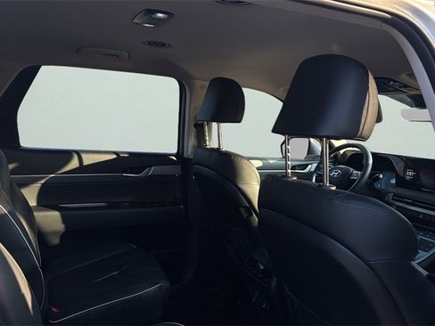 Used 2023 Hyundai Palisade SEL image 13