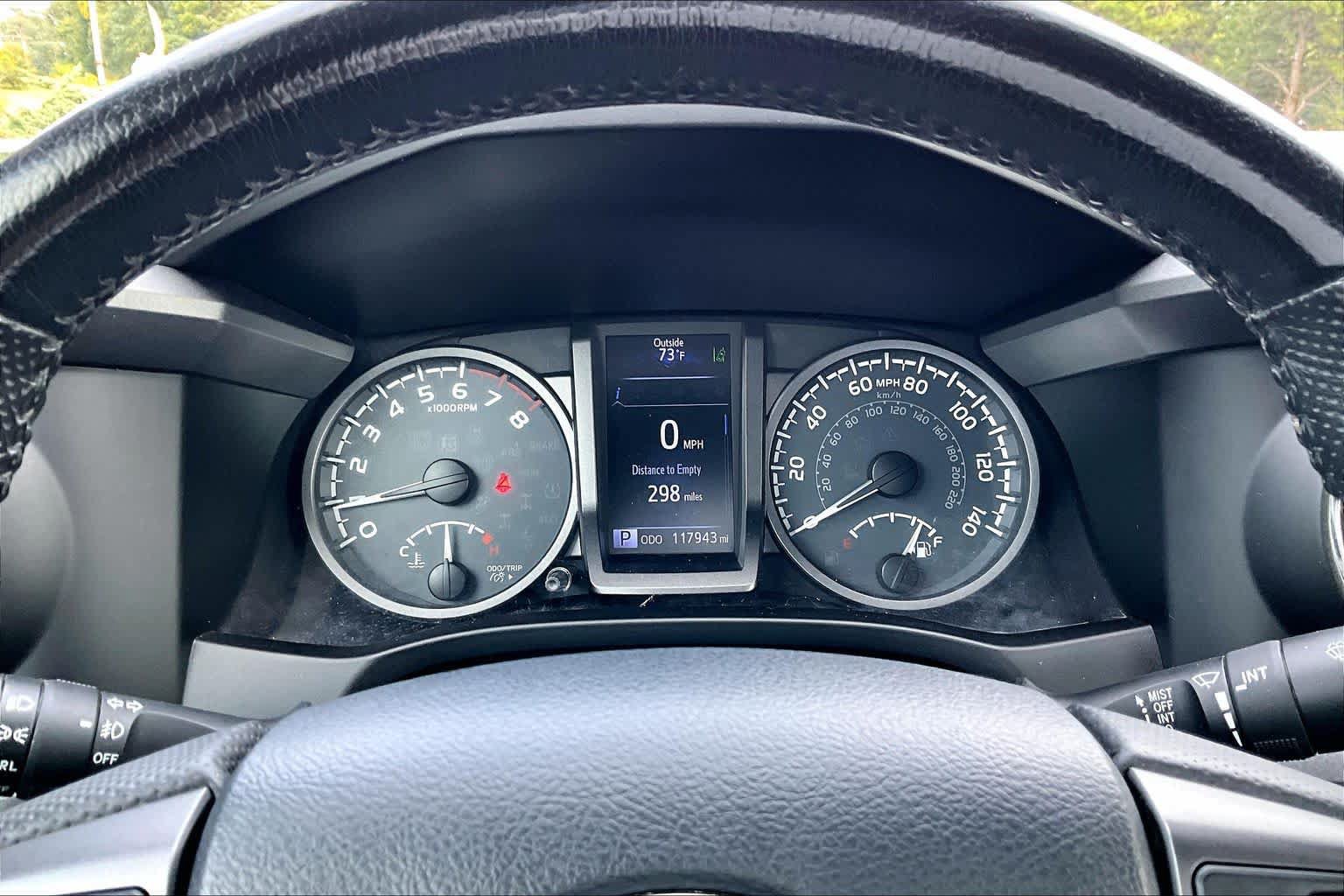 Used 2019 Toyota Tacoma TRD Sport w/ Technology Package AWD/4WD image 26