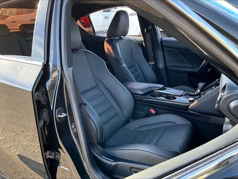 Used 2023 Lexus IS 350 F Sport w/ Memory Package image 9