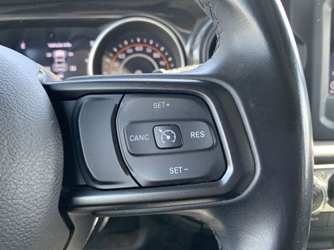 Used 2019 Jeep Wrangler Unlimited Sport image 20