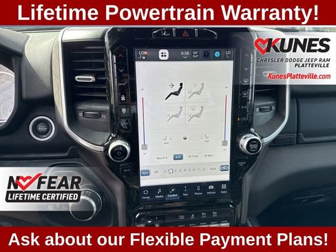 Used 2022 RAM 2500 Big Horn w/ Level C Equiment Group AWD/4WD image 17