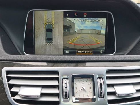 Used 2016 Mercedes-Benz E 350 Sedan image 25