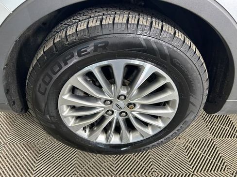 Used 2017 Lincoln MKX Select w/ Select Plus Package image 11