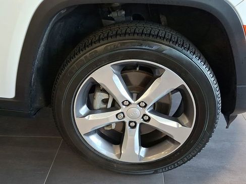 Used 2021 Jeep Grand Cherokee L Limited image 8