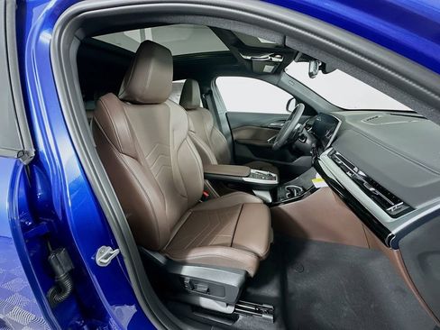 Used 2025 BMW X2 xDrive28i w/ M Sport Package image 34