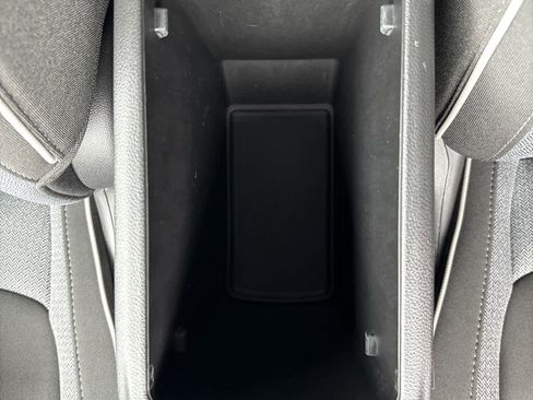 Used 2023 Chevrolet TrailBlazer LT w/ Convenience Package image 17