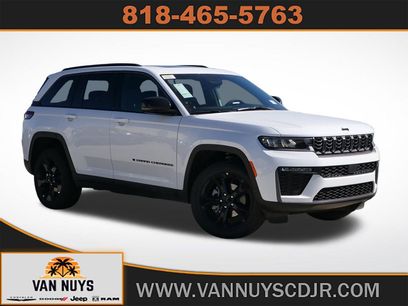 New 2026 Jeep Grand Cherokee Limited w/ Limited Altitude Package