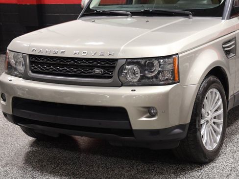 Used 2011 Land Rover Range Rover Sport HSE AWD/4WD image 13
