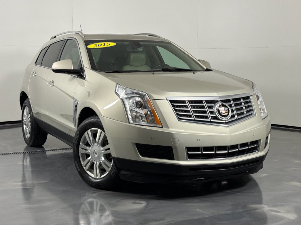 Used 2015 Cadillac SRX Luxury FWD image 2