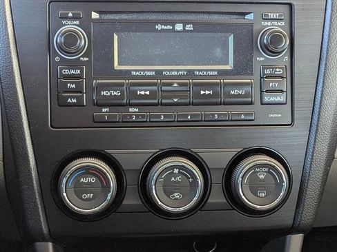 Used 2014 Subaru Forester 2.5i Limited w/ Popular Package #2 image 26