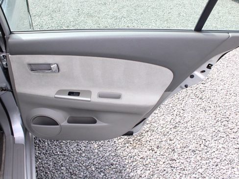 Used 2005 Nissan Altima 2.5 S w/ (S02) Side Airbags Pkg FWD image 21