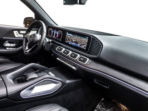 Certified 2025 Mercedes-Benz GLE 350 4MATIC image 17
