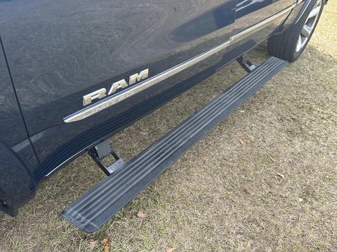 Used 2021 RAM 1500 Limited image 15