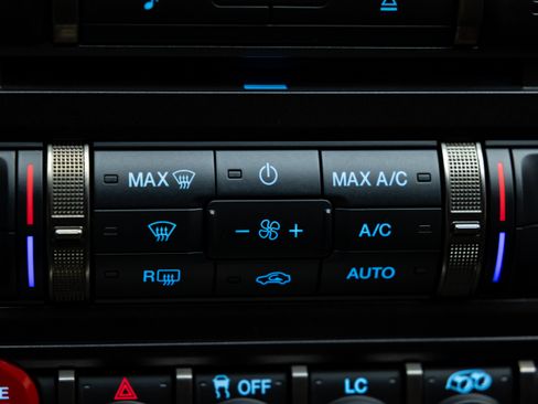 Used 2016 Ford Mustang Shelby GT350R w/ GT350R Equipment Group 920A image 84