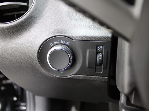 Used 2010 Chevrolet Camaro SS w/ RS Package image 9