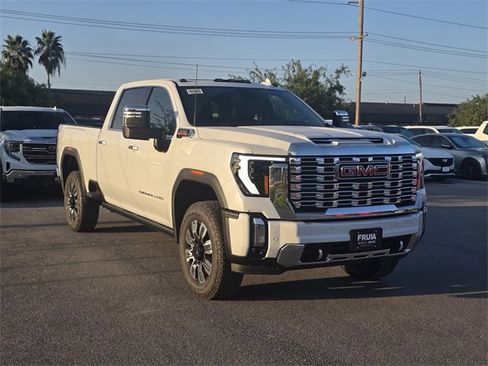 New 2026 GMC Sierra 2500 Denali w/ Denali Reserve Package image 3