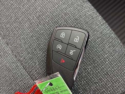 New 2026 GMC Acadia Elevation image 47