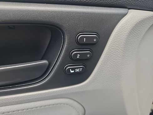 Used 2018 Honda Odyssey EX-L image 29