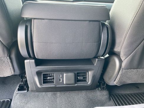 New 2026 GMC Sierra 1500 Elevation image 21