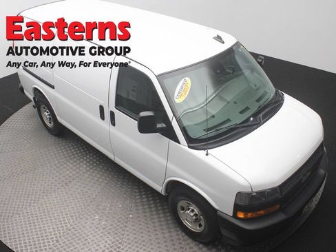 Used 2019 Chevrolet Express 2500 w/ Safety Package RWD image 3