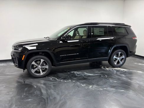 New 2026 Jeep Grand Cherokee L Limited AWD/4WD image 22