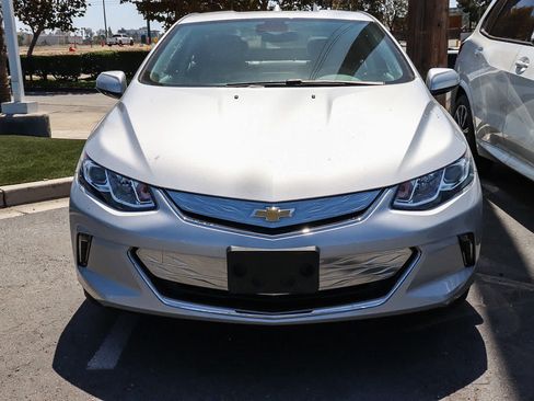 Used 2017 Chevrolet Volt LT w/ Comfort Package FWD image 22