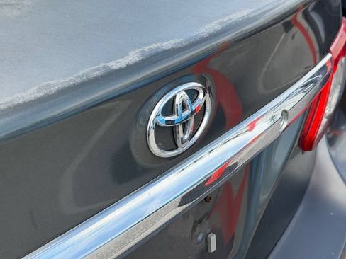 Used 2013 Toyota Corolla L FWD image 11