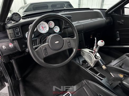 Used 1988 Ford Mustang LX image 23