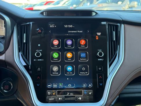 Used 2025 Subaru Outback Touring image 37