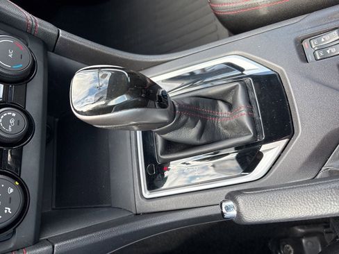 Used 2017 Subaru Impreza 2.0i Sport image 19