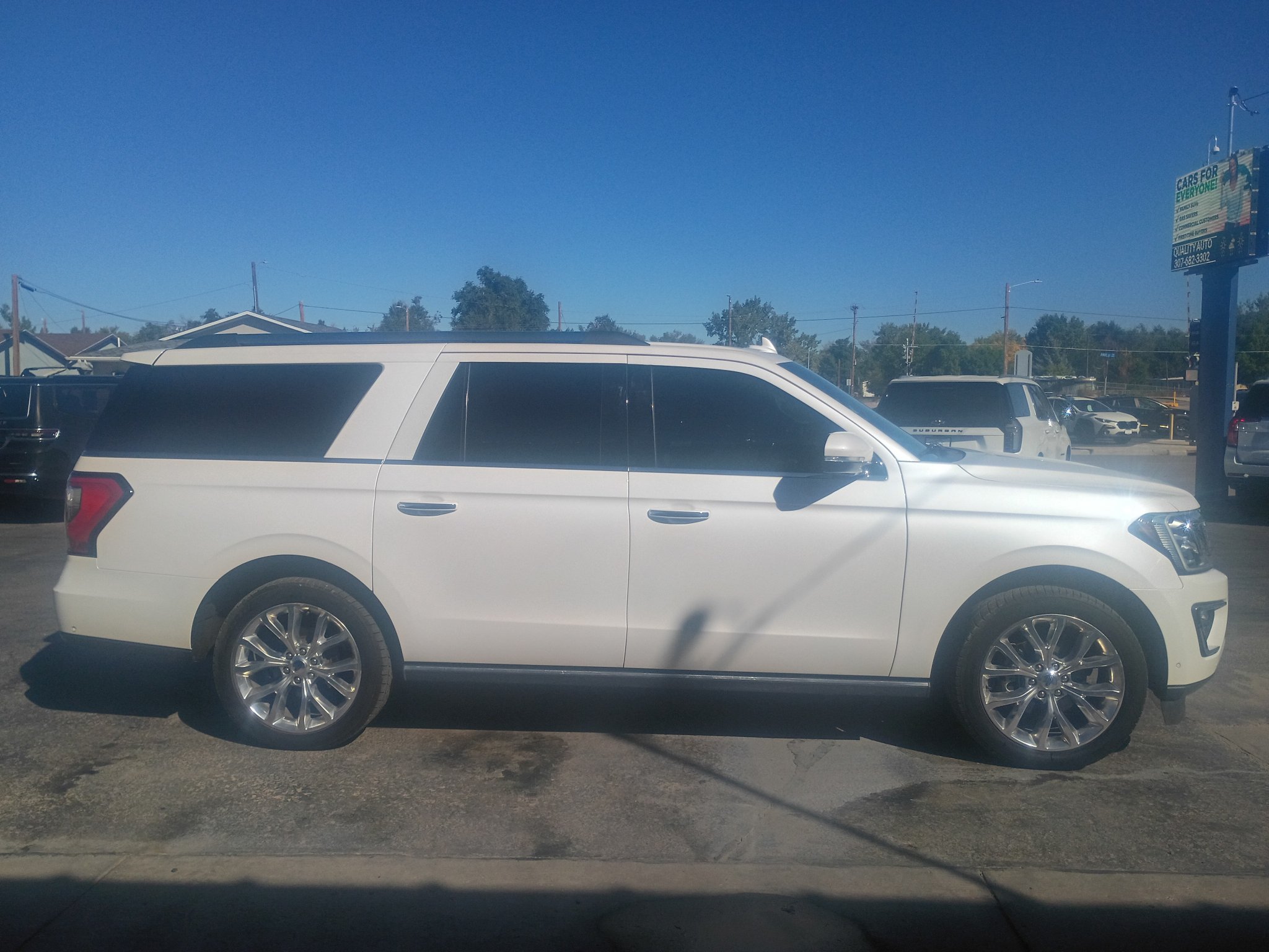 Used 2018 Ford Expedition Max Limited w/ Equipment Group 302A AWD/4WD image 5