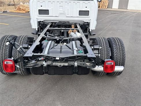 New 2025 Ford F350 XL w/ XL Chrome Package image 10