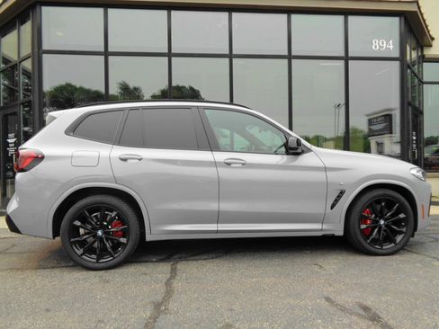 Used 2024 BMW X3 M40i w/ Premium Enhanced Package AWD/4WD image 4