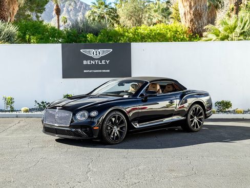 Used 2021 Bentley Continental GT image 8