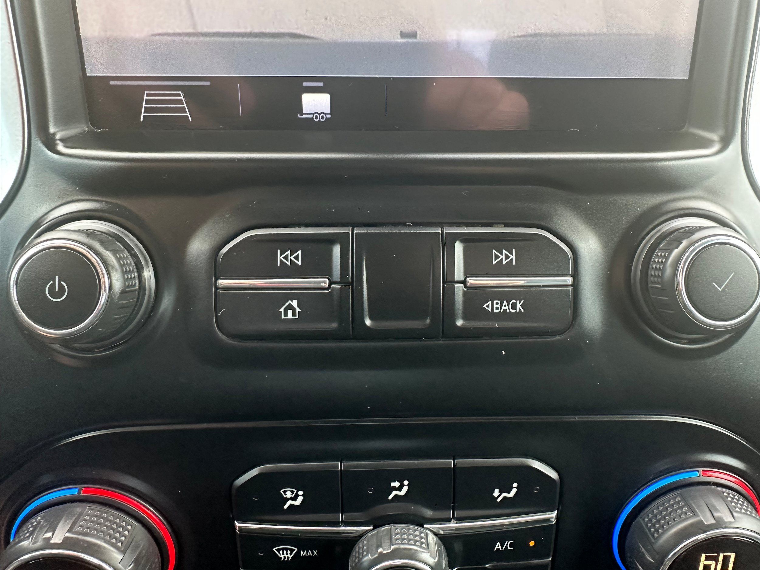 Used 2019 Chevrolet Silverado 1500 LT w/ All-Star Edition AWD/4WD image 17